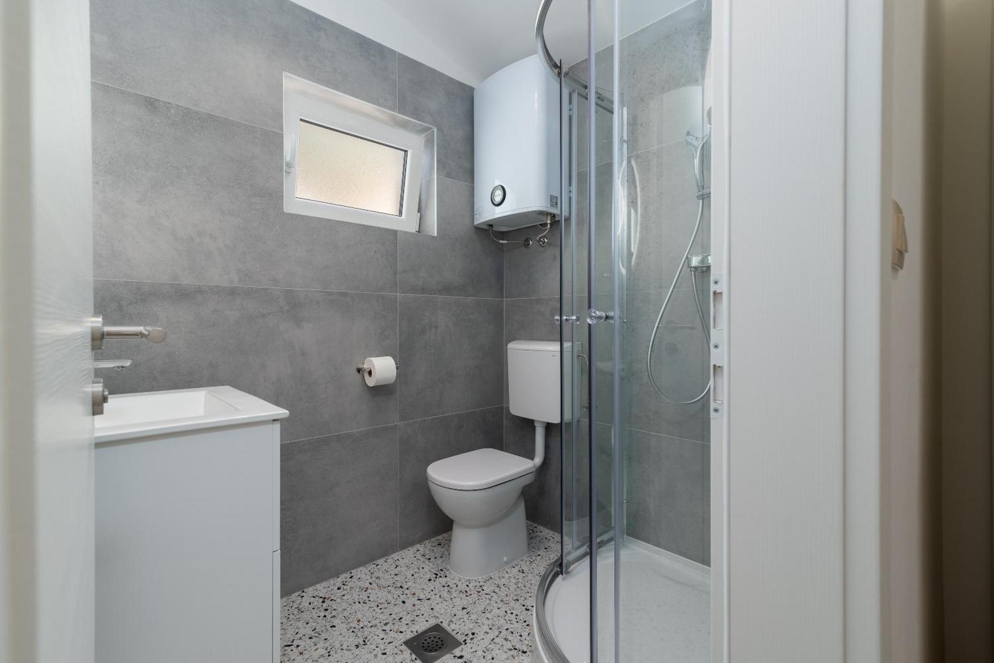Sea View Apartment Karmen เยเซนิเซ ภายนอก รูปภาพ