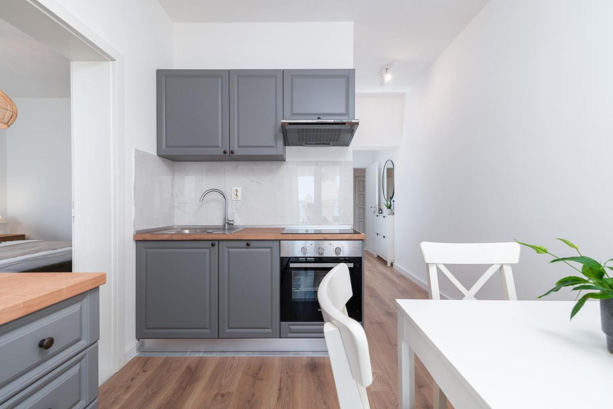 Sea View Apartment Karmen เยเซนิเซ ภายนอก รูปภาพ