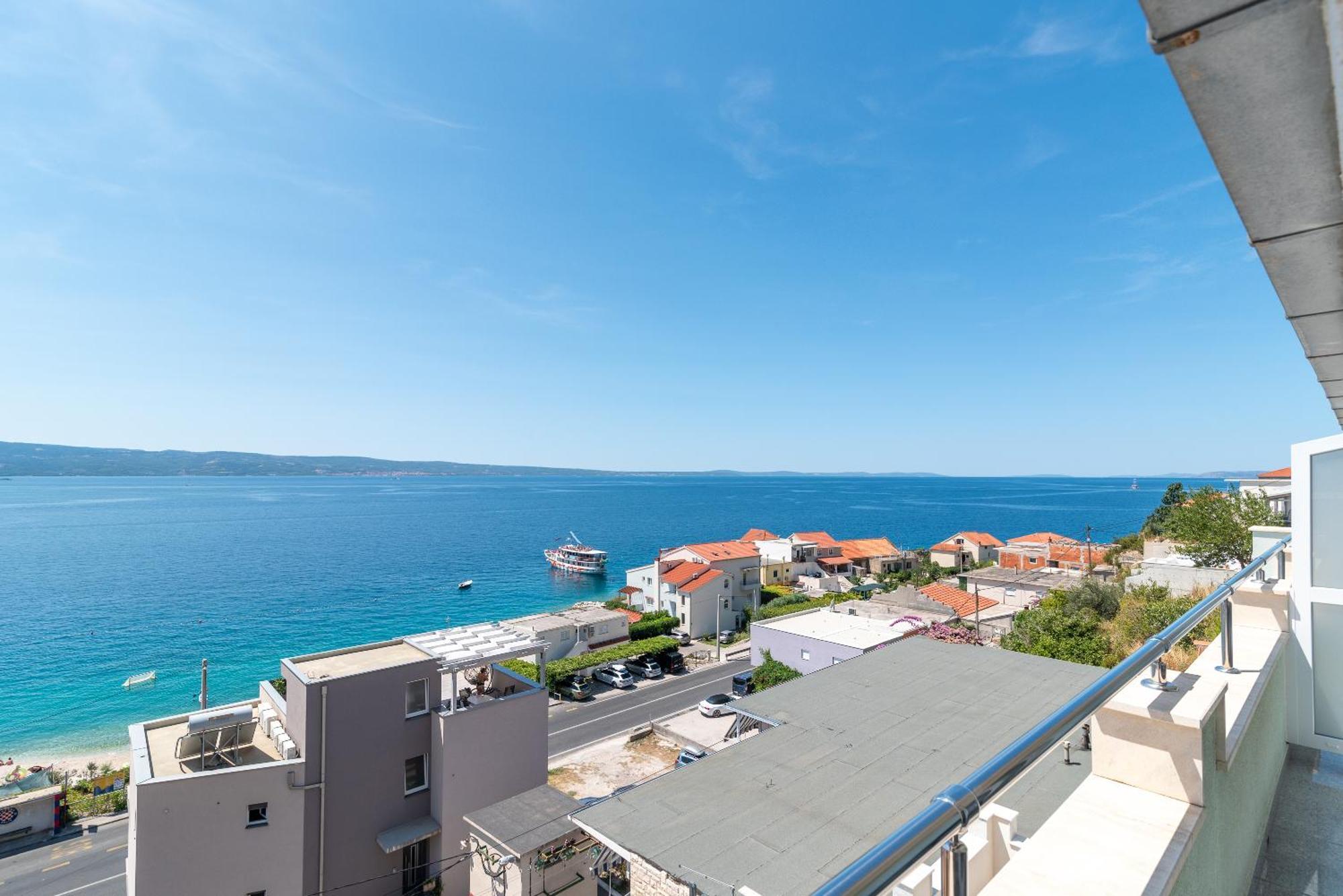 Sea View Apartment Karmen เยเซนิเซ ภายนอก รูปภาพ
